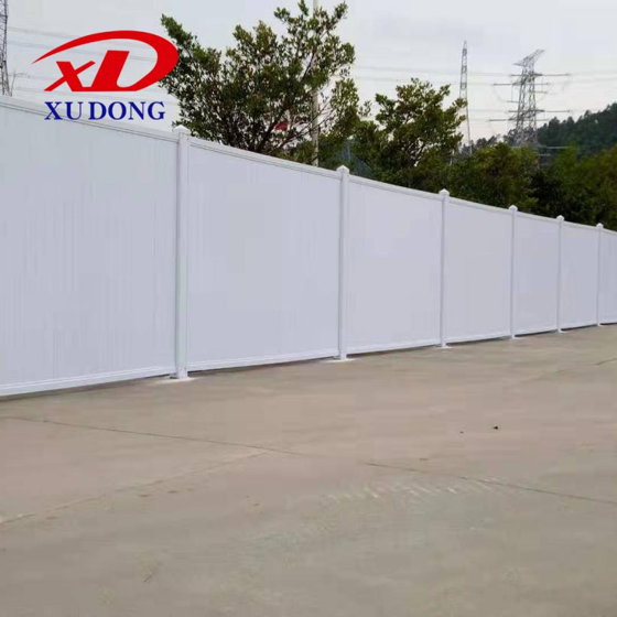 基建建設(shè)火熱進(jìn)行，深圳旭東PVC圍擋不可或缺！